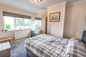 Photo 17- click for photo gallery